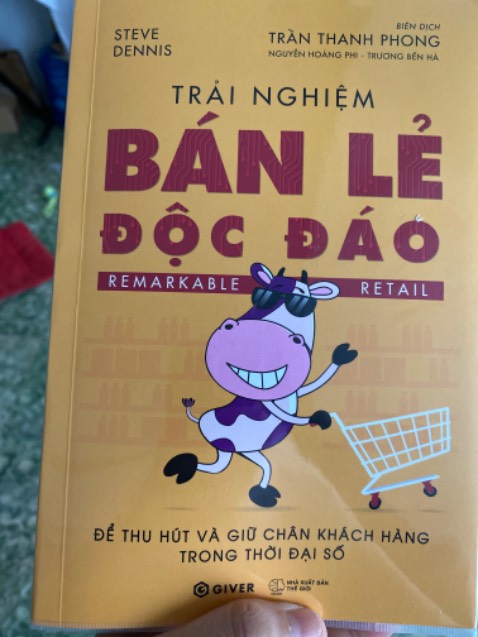 Đa phần khách hàng đều cảm thấy phấn khích và có cảm giác muốn mua ngay khi thấy một sản phẩm có giới hạn nhưng được bày bán với giá ưu đãi trong một khoảng thời gian nhất định. Tâm lý FOMO (Hội chứng sợ bỏ lỡ) khiến nhiều người nhanh chóng mua ngay món hàng đó, hệt như khi họ phát hiện ra kho báu và sợ bị người khác lấy mất.

Những hình thức bán hàng như vậy được gọi là bán hàng chớp nhoáng, bán hàng nhanh hay flash sale. Ngày nay, hình thức bán hàng này đang trở nên rất thịnh hành. Các doanh nghiệp bán lẻ hoàn toàn có thể áp dụng loại hình trải nghiệm này bằng việc đưa ra những sản phẩm với số lượng có hạn và bán với mức giá ưu đãi trong thời gian ngắn.