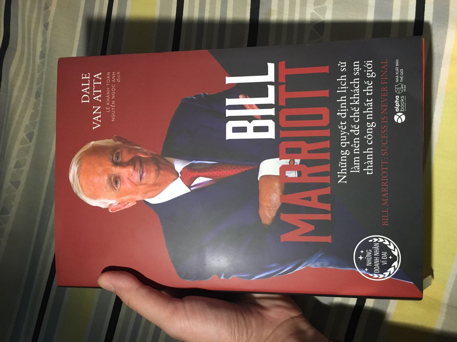 Sách đẹp, đóng gói cẩn thận, nội dung thì chưa đọc nên chưa review đc.