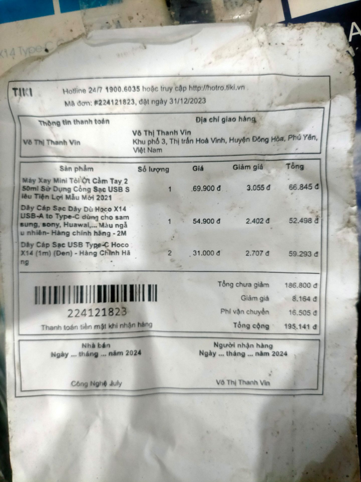 Tính tiền 2 nhưng giao có 1