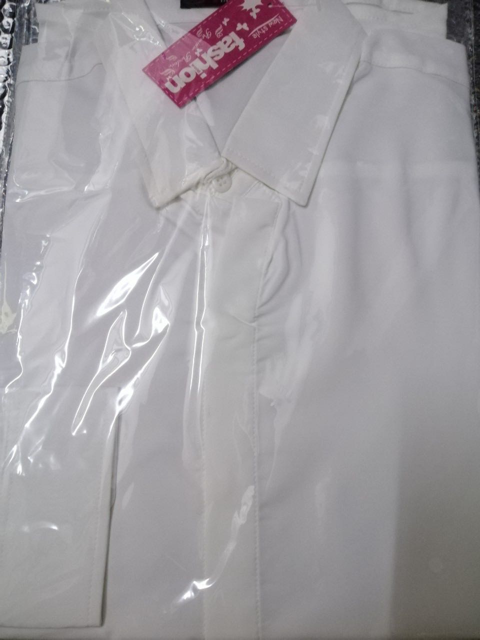 Chân lí đẹp phong cách là đây, ce nhanh tay rinh e í về tủ nào, áo rất ok, mềm mịn, mặc mát, phong cách hihi