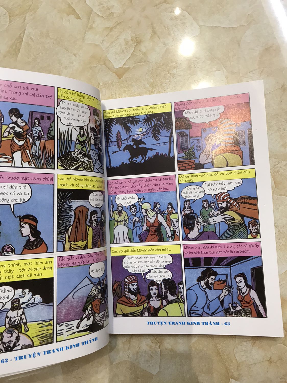 Sách rất đẹp có bọc ngoài sẵn cho luôn
Giao hàng siêu nhanh