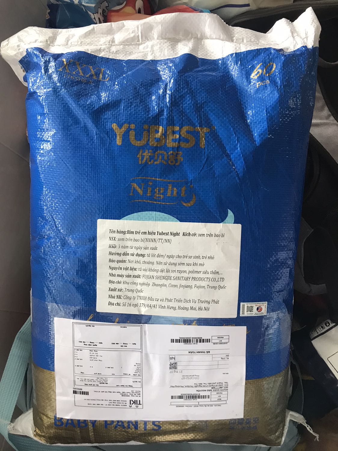 bao bì mới nhìn tưởng bao gạo chứ. nhưng bên trong thì tả như bình thường. shop nên đặt tên lại cho dễ nhìn. viết không có dấu nhìn khó chịu thật sự