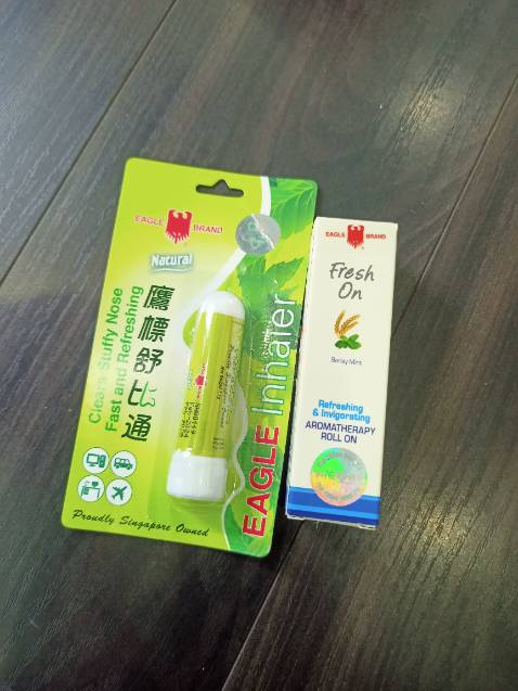 Cảm ơn shop giao hàng cực nhanh, dầu đúng hàng chính hãng rất thơm , mùi thơm dễ chịu , xoa lên trán mát rượi hương thơm lâu , dễ chịu giảm bớt đau đầu , sẽ mua thêm vài chai để dành