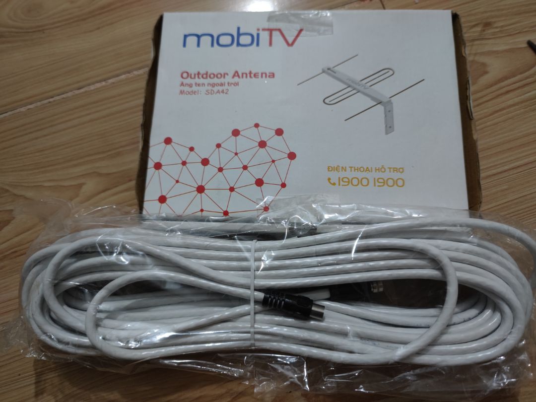 Giao sớm 1 ngày so với dự kiến, bộ sp đầy đủ (khá bất ngờ về vụ bên shop cho cả ốc vít, nở, đinh). Lắp dễ, thu tín hiệu tốt.