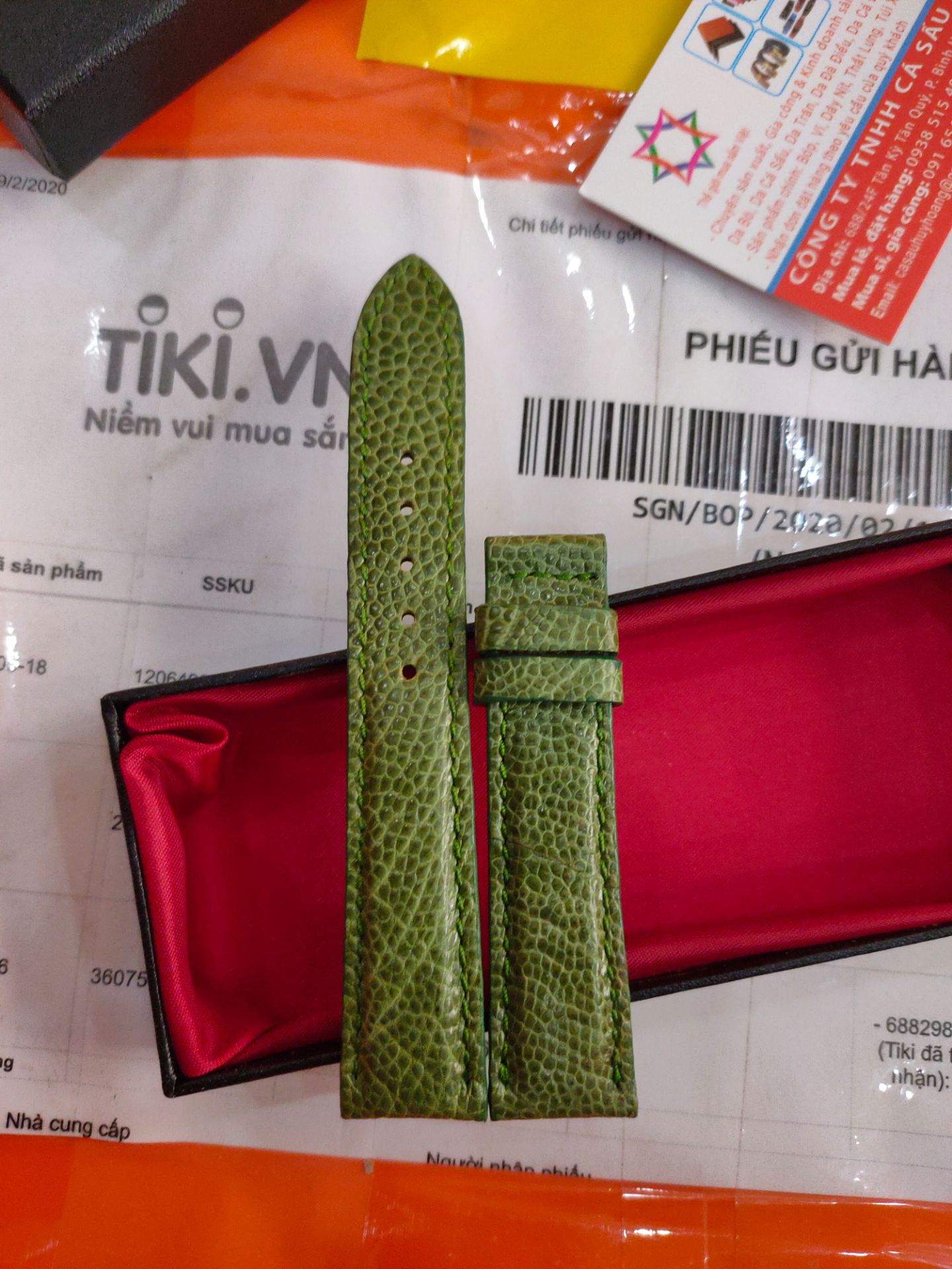 Da thật mềm mịn, màu sắc chân thực ,tinh tế... có hộp thẻ bảo hành 1 năm