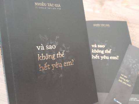 Giao hàng nhanh, đóng gói cẩn thận. Quan trọng nhất là sách nhỏ nhắn, đẹp và sang quá trời, từ bìa đến các trang bên trong luôn. Nội dung là tuyển tập các tác giả của Thìa Đầy Thơ thì hay miễn bàn ạ