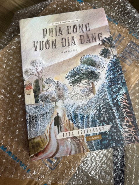 tiki có thể mua thêm ít băng dính để cố định lớp chống sốc vào sách được không, lần nào sách đến tay cũng bị vết do va đập ở hai đầu sách