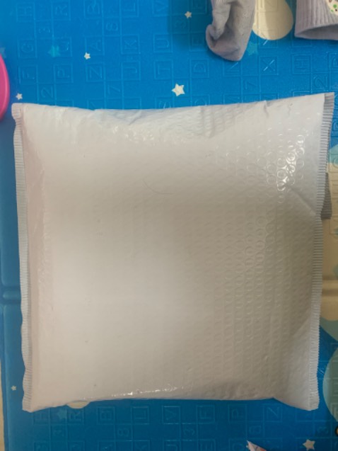 Khá hài lòng với những gì tiki làm cho khách hàng, khi lần này mình nhận đc sách chất lượng ko đc tốt. Mình đã phản hồi với tiki và nhận được sự hỗ trợ rất nhiệt tình, nhanh chóng, có hướng giải quyết cho vấn đề of khách hàng. Hy vọng 1 vài ngày tới sẽ dc hoàn trả sp chất lượng.