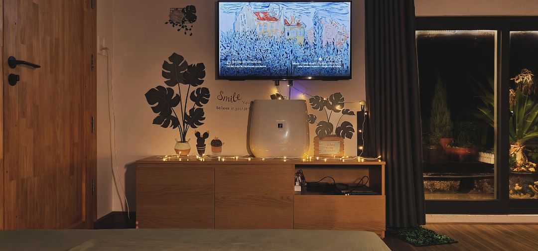 Sản phẩm in màu sắc rất đẹp, dễ dán, không dễ bị nhăn như mấy decal tiệm dán xe. Mình rất hài lòng nhé !