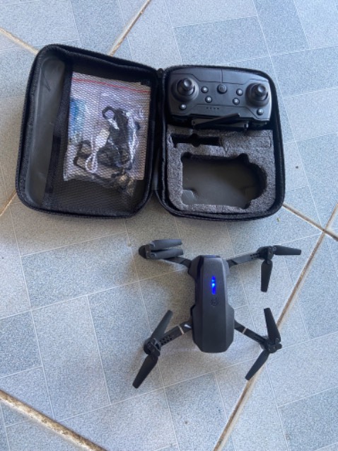 Giao hang nhanh, Chất lượng cho người tập bay, hàng này mua pin rời ở đâu? Thấy có tặng 3 cục pin mà trong thùng hàng không có kèm theo.
Chỉ có 1 cục pin theo máy nếu hư pin xem như bỏ luôn