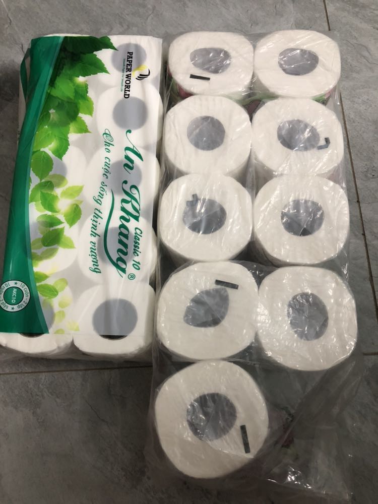 Giá rẻ nhưng tiền nào của ấy, tại mình ảo tưởng thấy rẻ nên mua, nhưng khuyên thật ai đang dang dùng giấy mua ở siêu thị blessyou hay pubill gì thì ko nên mua giấy này, sẽ thất vọng như mình . Sp hợp với giá tiền, đóng hành đẹp và giao nhanh