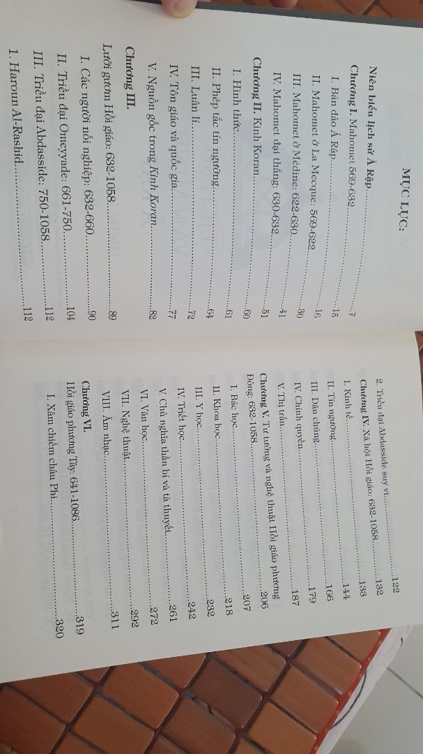 Will Durant cũng là một trong những nhà nghiên cứu về phương Đông khá nổi tiếng nên công trình có nhiều thông tin hữu ích. thích hợp cho những ai muốn tìm hiểu về Islam giáo.