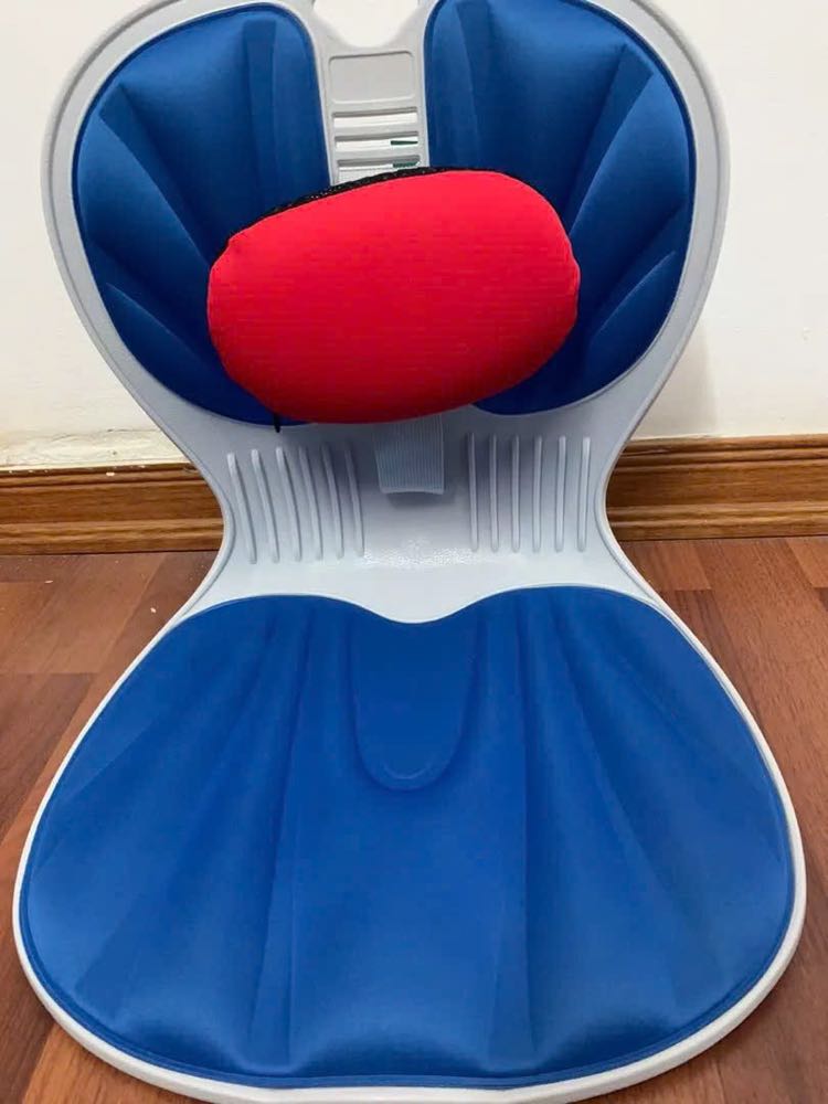 Ghế chỉnh dáng ngồi êm ái tựa êm mua cái này như combo đệm ngồi và tựa lưng 2 trong 1 vậy rất ưng nha shop tư vấn nhiệt tình giao hàng nhanh chất lượng cao nha sẽ mua thêm 1 chiếc cho bé nhà mình để mang đi học ạ