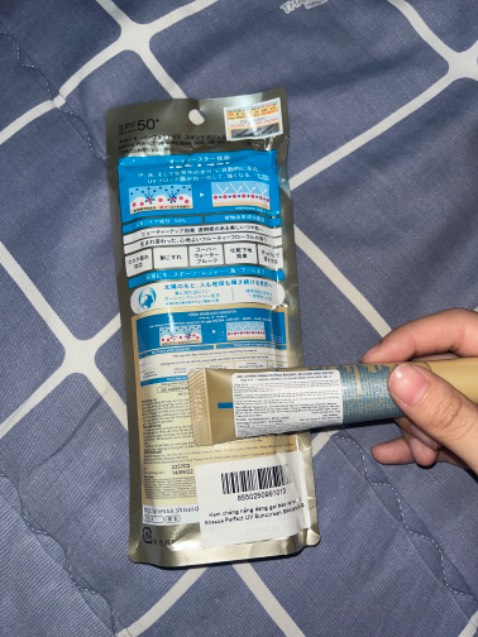 xài thử xem sao dù đọc cmt thấy bảo da khô mà cũng bị bết 🤡🥲🥹