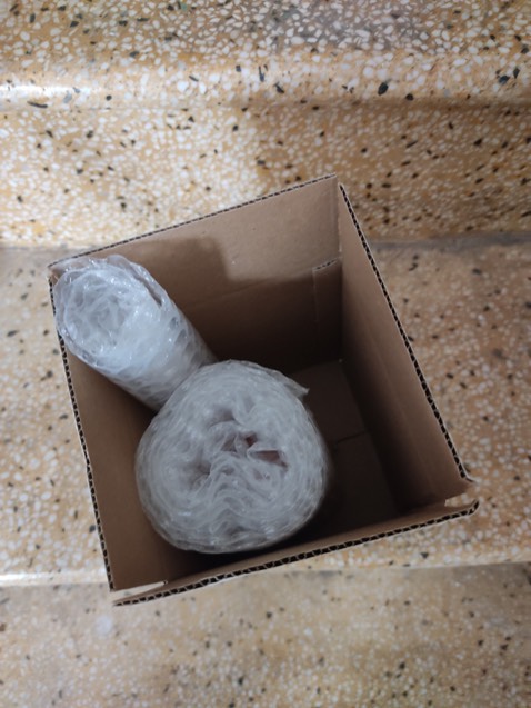 Đóng gói sản phẩm rất đẹp và cẩn thận, giáo hàng nhanh chóng!