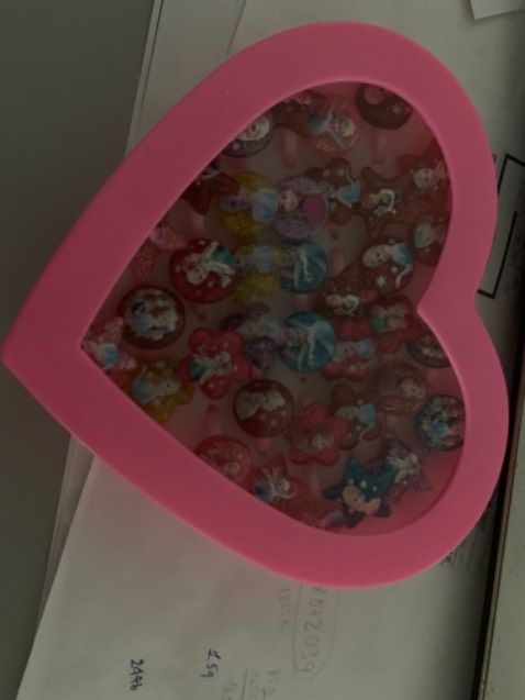 Thực tế ko giống như ảnh đăng.