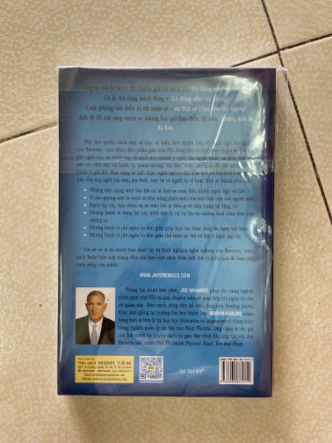 Sách full sheld 
Giá tốt 
Giao hàng đúng hạn