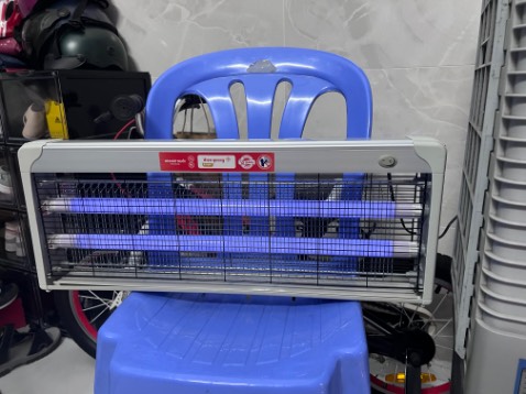 Đèn mờ không có bắt được muỗi như loại đang có sẵn, cũng của Điện Quang