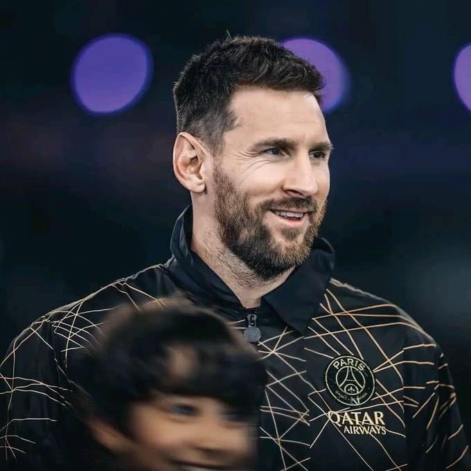 Giá cả hợp lí, phải chăng, chất lượng trung bình. Giao hàng nhanh, đóng gói cẩn thận, sản phẩm còn nguyên vẹn. Shipper ok.