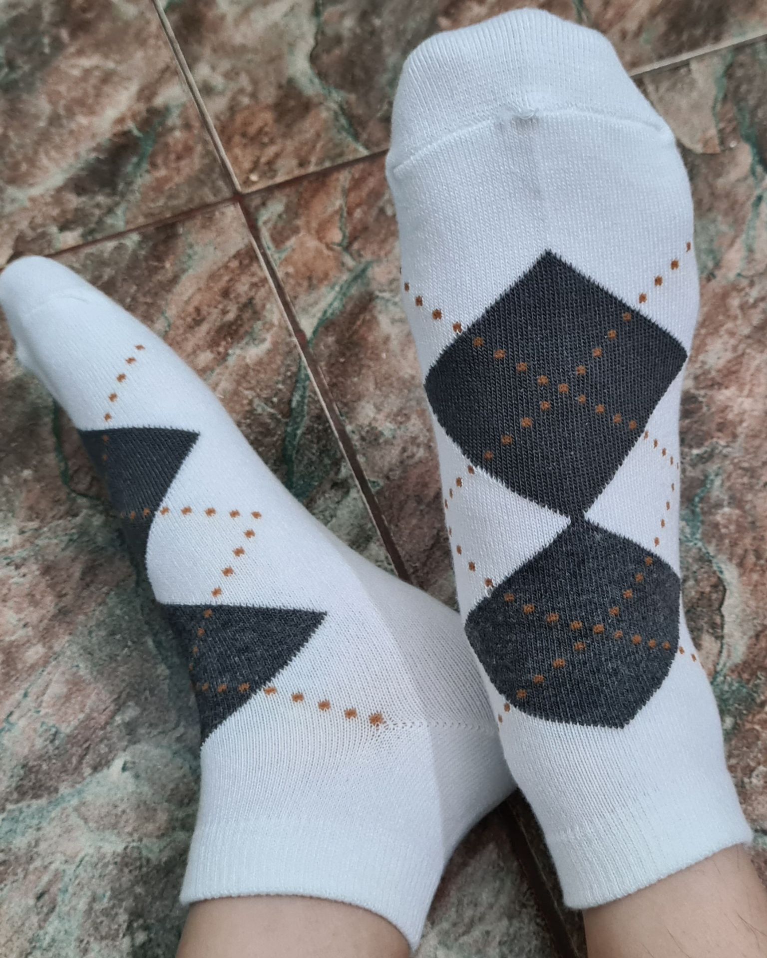 Sản phẩm tốt vượt mong đợi. Tuy hết hàng phải thay bằng sp khác nhưng chất lượng sp vẫn rất tốt, thun dày mịn. sẽ ủng hộ lần sau nếu có dịp.