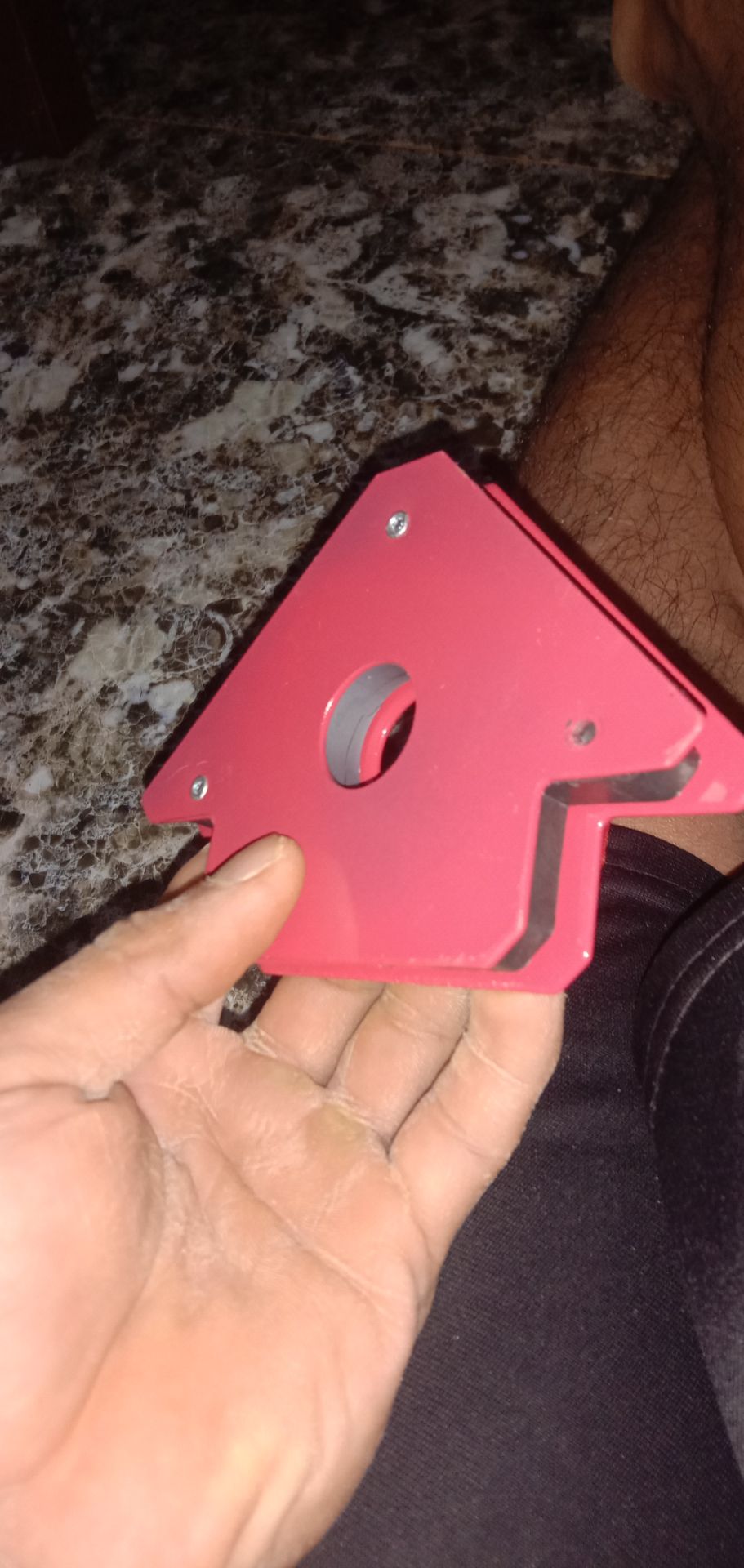 1 cái bị lỗi mong sop kiểm tra kĩ trước khi giao