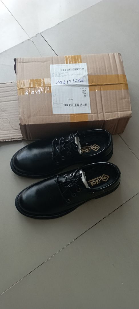 Sp đẹp..giao hàng nhanh trước hẹn.. chưa tìm được điểm nào để chê...