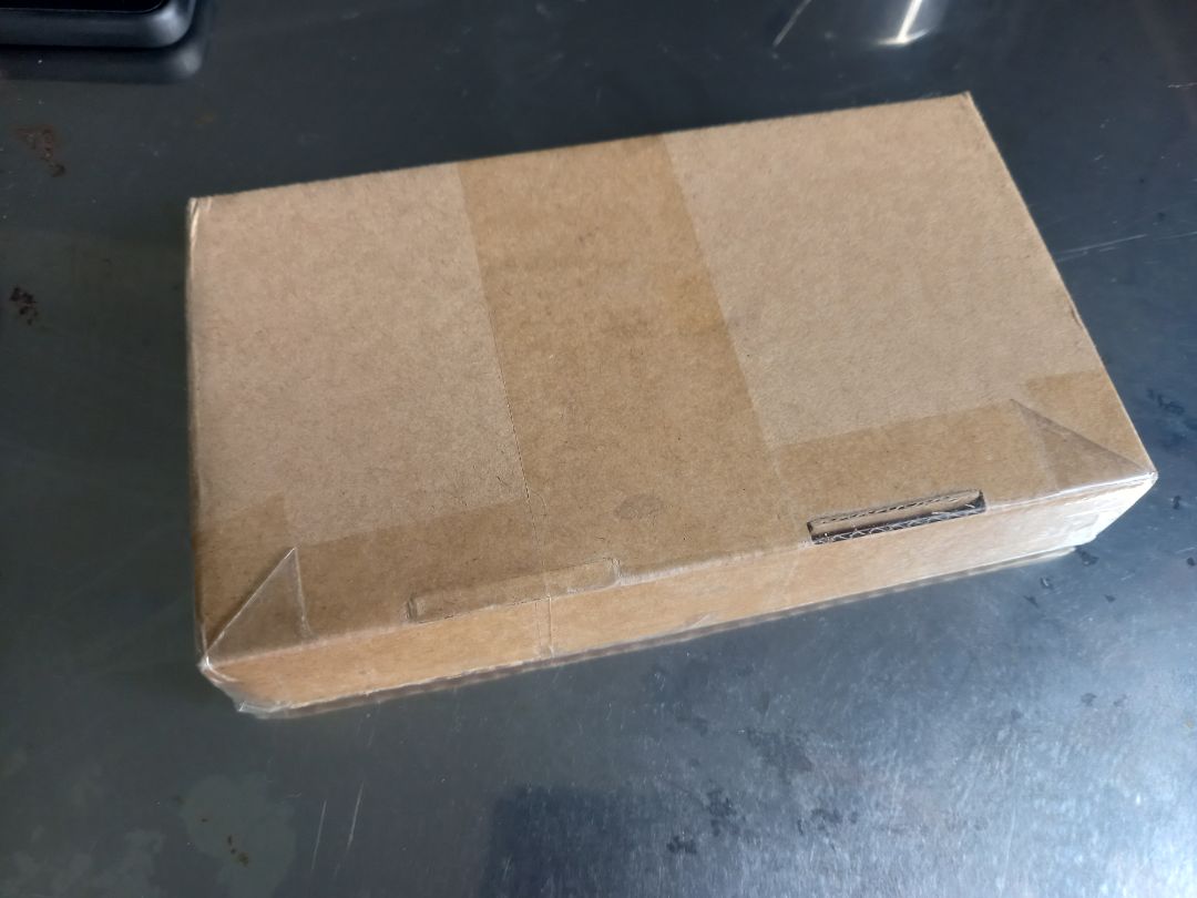 Đóng gói hàng kỹ, đẹp. Sản phẩm sử dụng tốt. 2 em *** nhà mình ăn khỏe. Hạn sử dụng xa. Nhân viên giao hàng nhiệt tình, thân thiện.