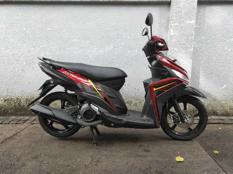 Xe mới 100%. Nhân viên Yamaha Town LTĐ CN5 nhiệt tình và vui vẻ. Hỗ trợ mình đăng ký trả góp 0% qua thẻ tín dụng rất tận tâm. Cảm ơn Anh Chị bán hàng &kỹ thuật nha.