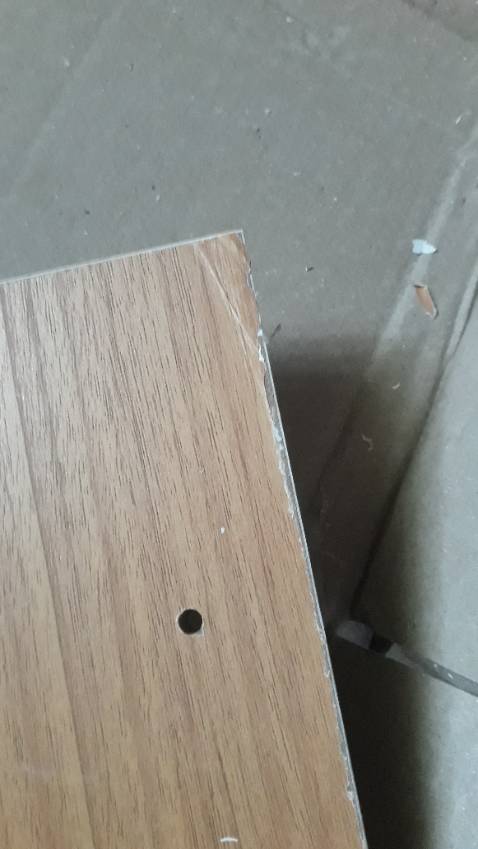 Là sao hả shop, nhìn mà xót luôn á ༎ຶ‿༎ຶ, vụng bìa bay tùm lum, ko biết bên vận chuyển sao chứ thấy ko ổn;)))◉‿◉ , shipped quên luôn ngày giao (*ﾟﾛﾟ)