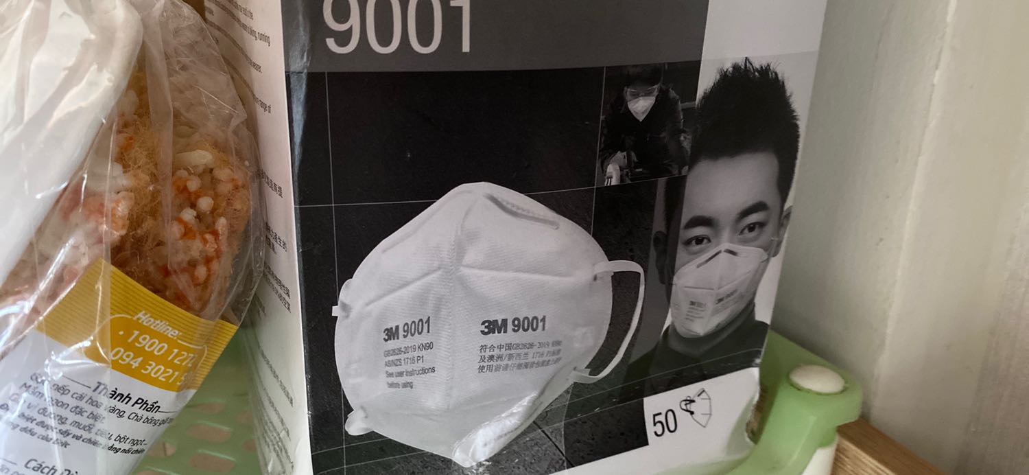 Hộp bị móp chút nhưng không ảnh hưởng chất lượng