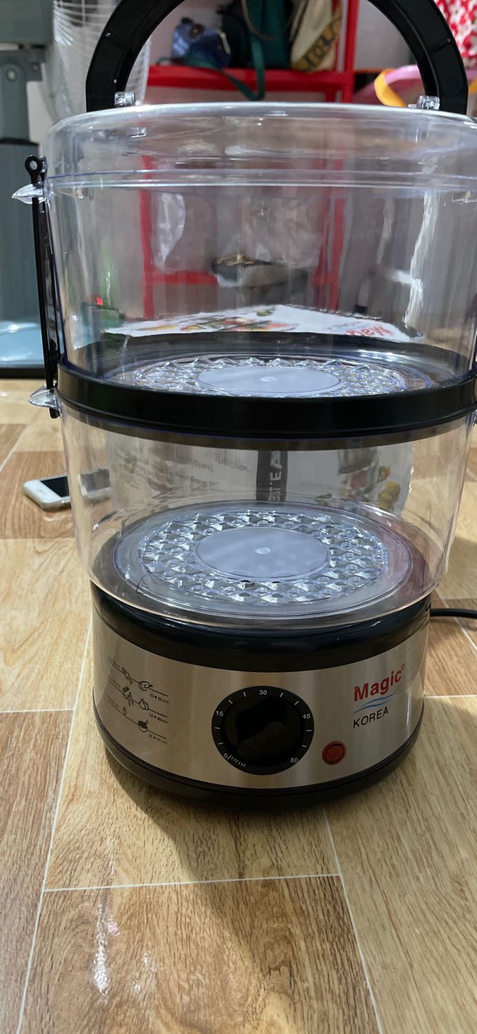 Đã nhận được hàng shop đóng gói sản phẩm đẹp  giống hình ảnh, mình mới nhận được hàng nên chưa mua được gì để hấp thử xem như thế nào và chất lượng sản phẩm ra sao .Nồi hấp cho 4 người ăn đủ rất to , nắp ráp cũng dễ . Mỗi tội giao hàng lâu quá trời luôn cho shop 4 sao trừ một sao vì giao hàng quá lâu