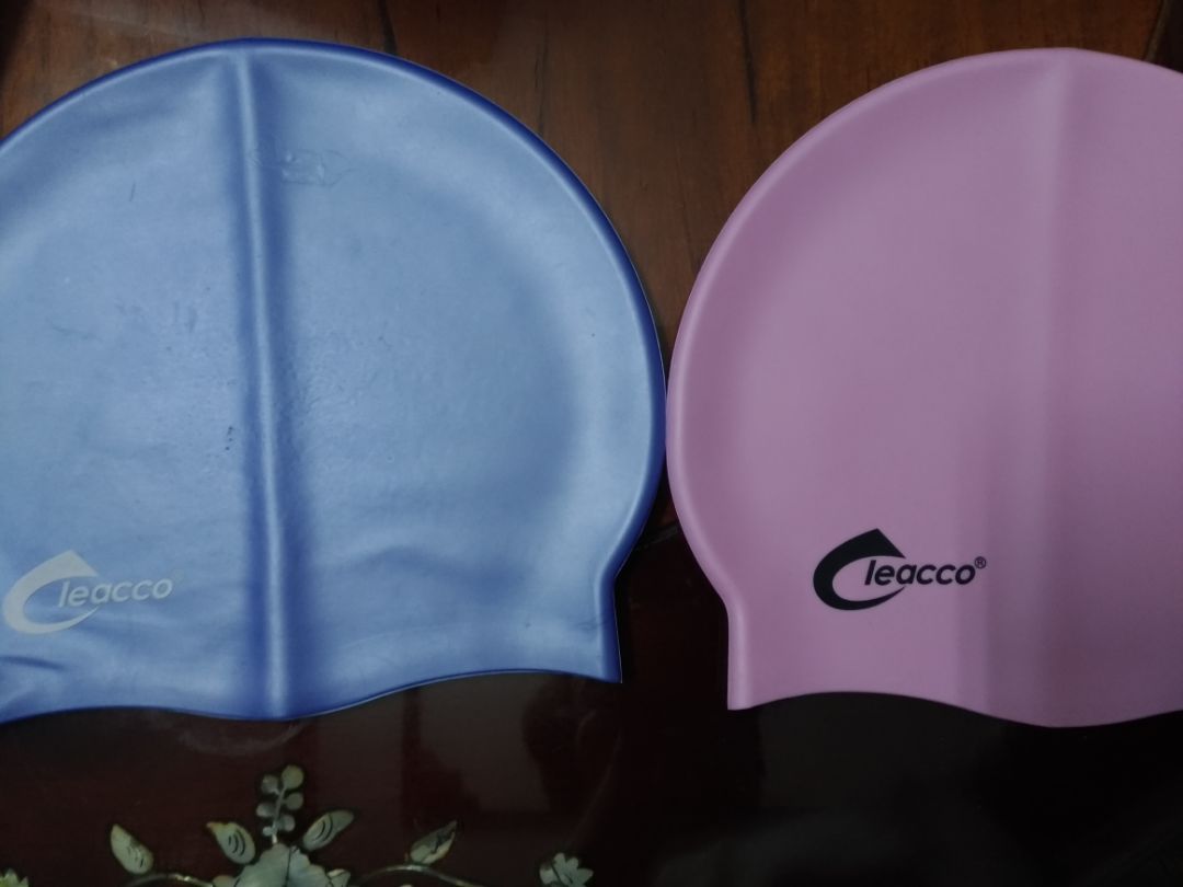 mua 2 cái, chưa xài lần nào. nhưng chất lượng 2 cái hoàn toàn khác nhau... chán. cái hồng mới toanh. cái xanh nhăn nheo, lừ xừ... xem hình là rõ mua 2 cái, chưa xài lần nào. nhưng chất lượng 2 cái hoàn toàn khác nhau... chán. cái hồng mới toanh. cái xanh nhăn nheo, lừ xừ... xem hình là rõ