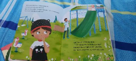 Sách cũng có ý nghĩa giáo dục nhưng mình thấy không quá xuất sắc như mình mong đợi khi đọc tiêu đề.