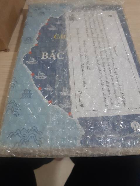 Hàng nhận được đúng như hình ảnh. Hàng chất lượng không bị móp méo nhiều.