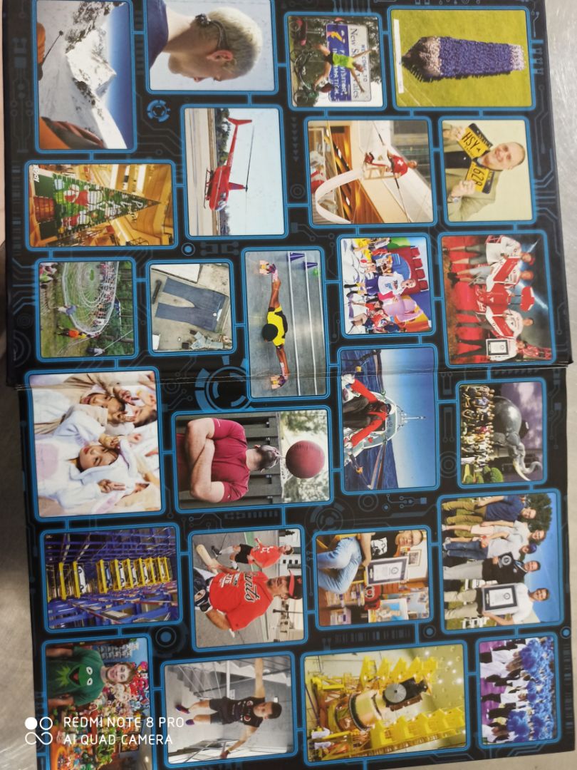 mình luôn mua sách trên tiki, chất lượng lúc nào cũng tốt hết. Sản phẩm rất đẹp không bị móp méo, giao hàng lại rất nhanh nữa.