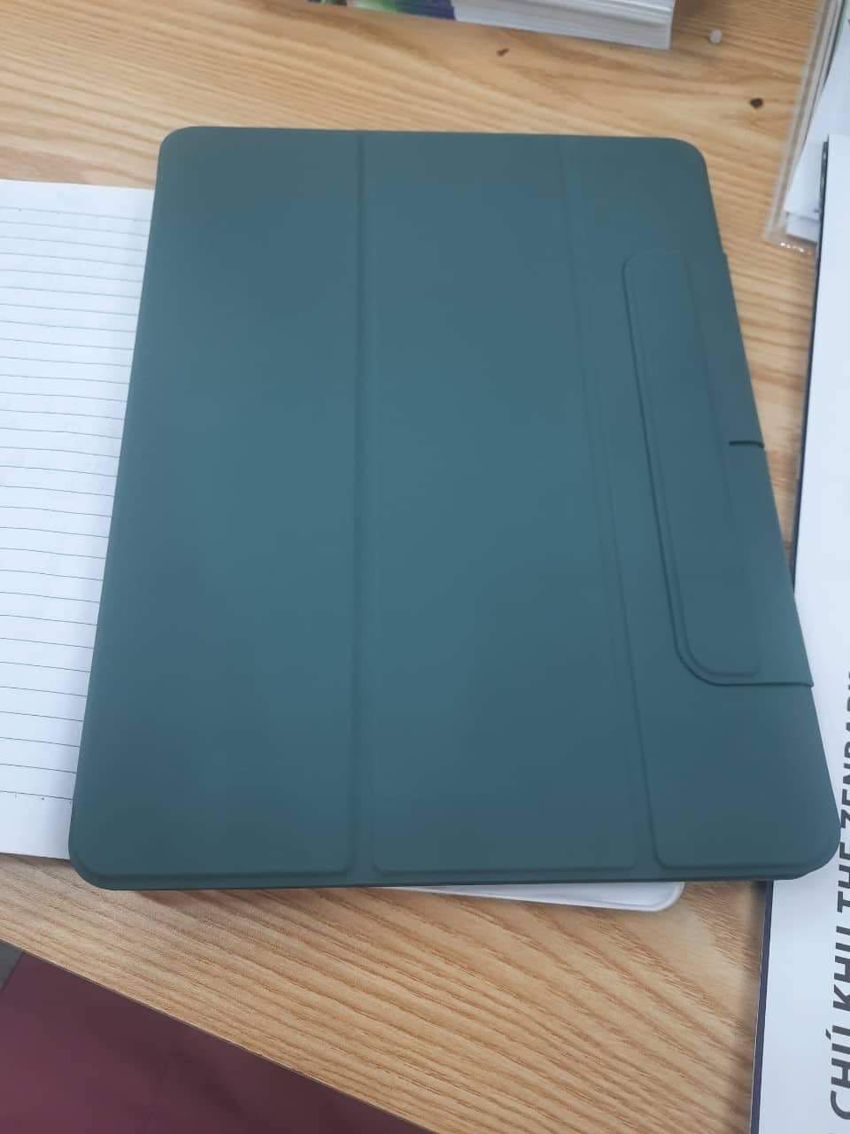 Ốp đẹp , sờ thích, giao hàng nhanh, dùng 1 thời gian xem có gặp hiện tượng gì không thì mình sẽ *** lại