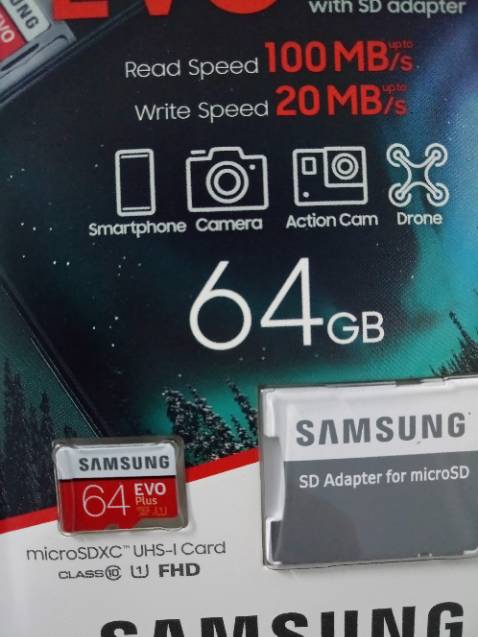 Mua thẻ nhớ 64GB U3 [4K tốc độ ghi tối thiểu là 30 MBps ] như trên hình nhưng lại giao thẻ U1 [FULLHD tốc độ ghi tối thiểu là 10 MBps]  chậm hơn thẻ U3 .Mọi người mua thì nhớ để ý kiểm hàng nha chứ không giao thẻ U1 lại phải trả hàng MÀ GIÁ THÌ NGANG TIỀN U3 .