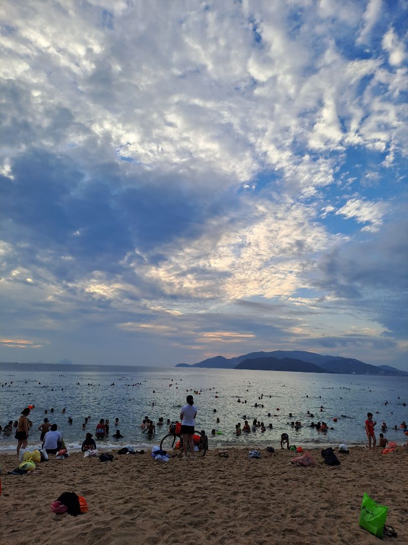 tương đối tương đối