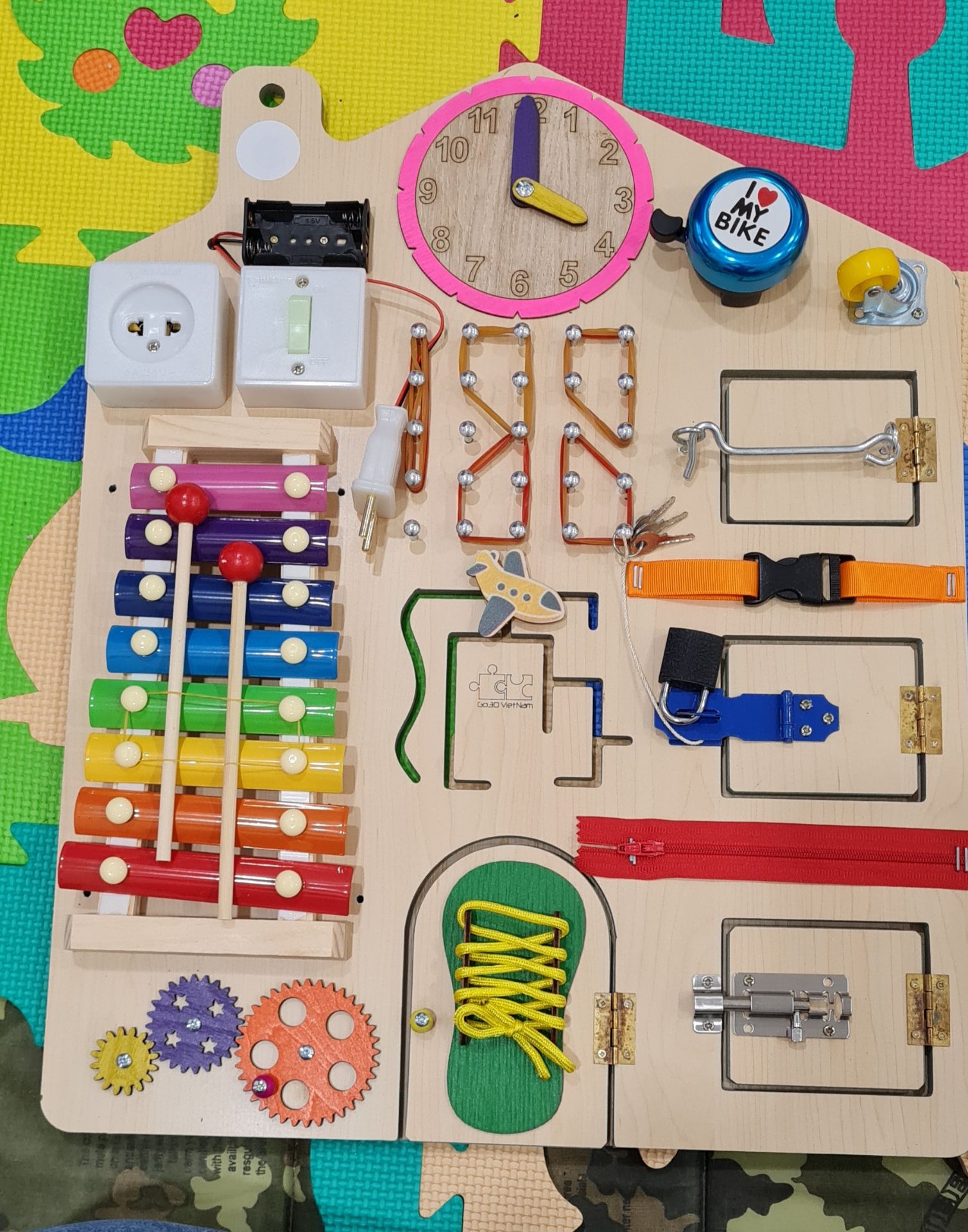 sp đẹp, các chi tiết dc làm ổn. nhưng các bản lề bị sét