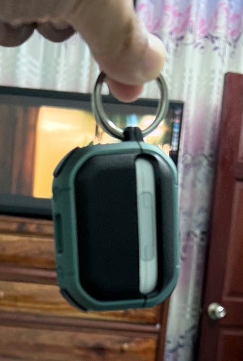 Sản phẩm chắc chắn, vừa khít, có dạng móc khoá đẹp