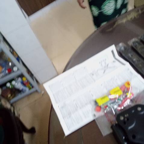 Mua lần thứ 2 và thấy là hàng của shop rất tốt. Shop đóng hàng đảm bảo. Chỉ mỗi việc vận chuyển của tiki quá chậm. Mình đặt hàng ngày thứ 7, thấy Tiki đã về trạm Tân Bình cùng ngày, nhưng đến tận thứ 3 mình mới nhận được hàng. Cùng 1 tp mà mất 4 ngày. Tiki k cải thiện sẽ k cạnh tranh đc với các trang điệm tử khác