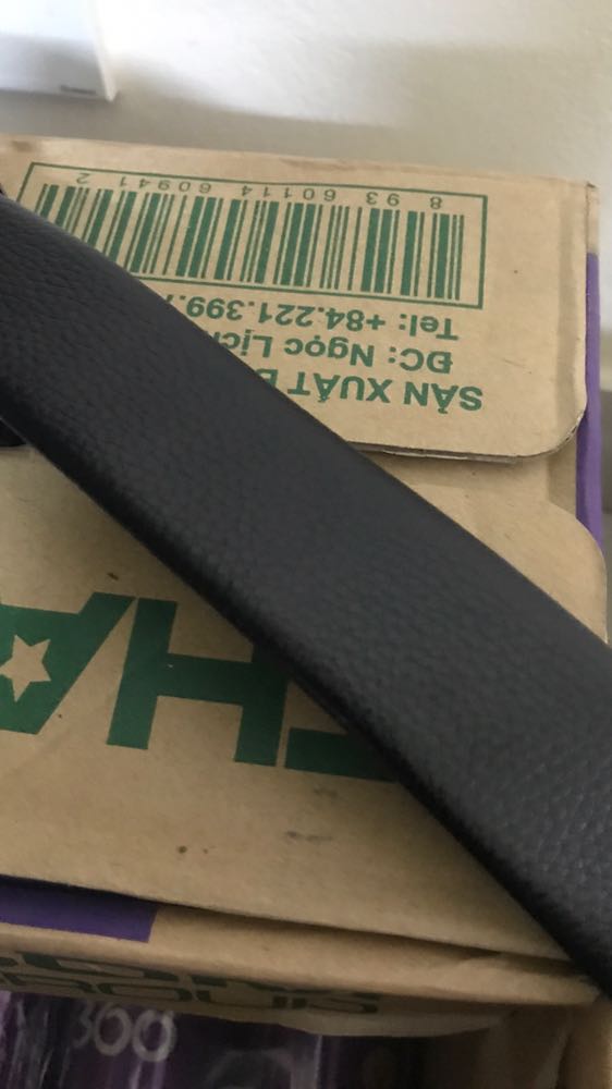 Thắt lưng chắc chắn, đầu khoá bóng đẹp, dây da ok. Sản phẩm tốt