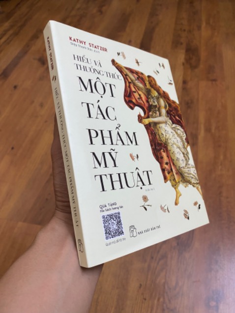 Đóng gói cần thận, có bookcare tặng kèm, sách rất OK.