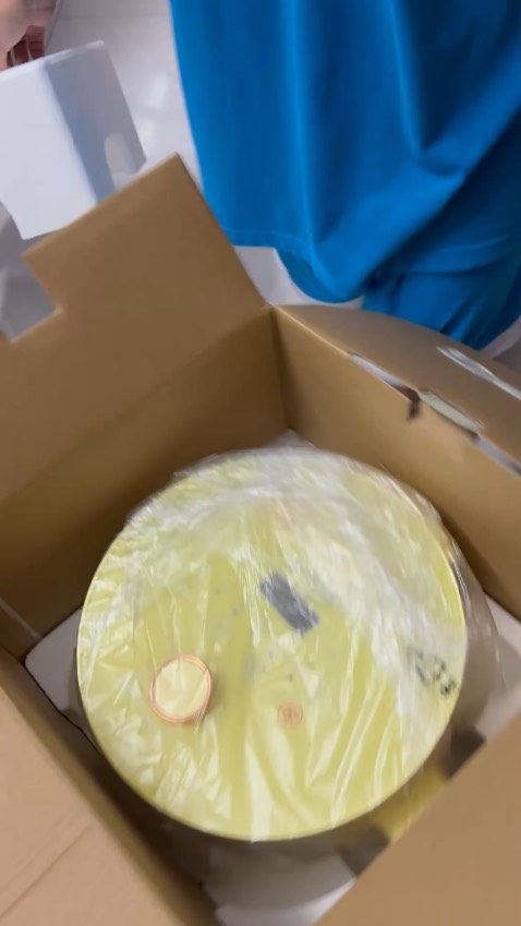 Hàng giao nhanh, đóng gói cẩn thận. Mày sắc sp đẹp. Hướng dẫn sd chưa ghi rõ cách nấu