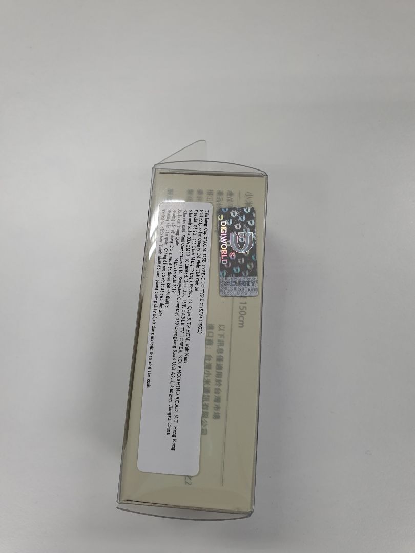 Giao hàng nhanh. Sản phẩm chính hãng có tem của digiworld. Mình chỉ mua về để sạc nên thấy cũng khá nhanh còn sao chép dữ liệu thì vẫn chưa thử. Nói chung khá tốt.