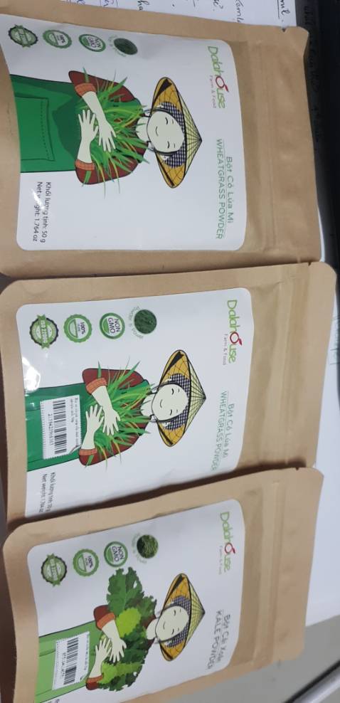 mình đặt 1 bó xôi 50gr 
1 cải xoăn 50gr
1 cỏ lúa mì 60gr 
thì nhận được 2 cỏ lúa mì 50grm và 1 bó xôi 50gr shop ạ