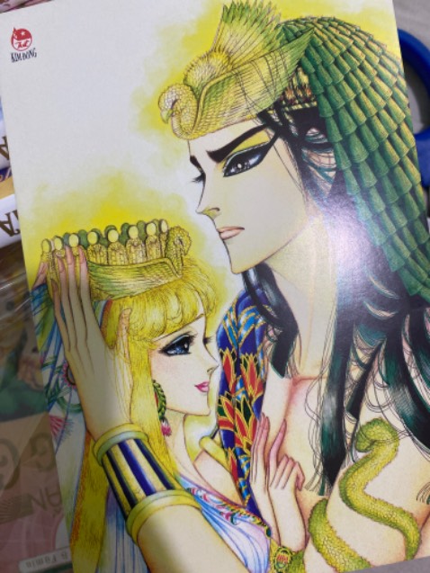 Nội dung thì khỏi bàn, tặng thêm post-card!!