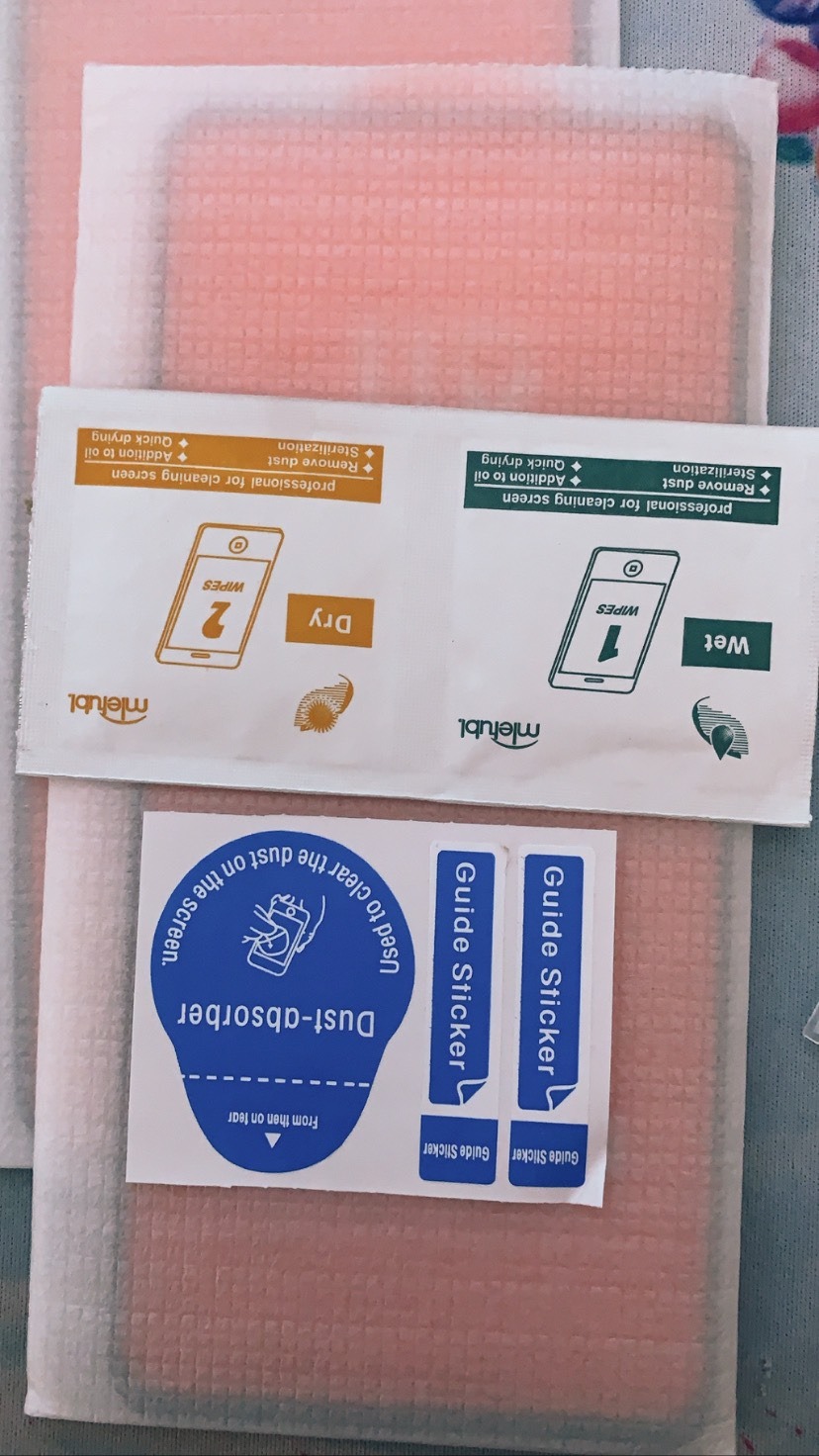 Chất lượng tốt lắm ạ, anh shipper cũng thân thiện nữa! Cường lực khá là ok ạ , dễ dán Đã dùng được hơn 2 tháng và chưa có vấn đề gì .Rất tốt, đóng gói rất cẩn thận, giao đến tay khách ko hay bị nứt như mua ở những chỗ khác , hình thức sản phầm cao cấp , giá ổn ko quá cao , nói chung mình rất thích và sẽ ủng hộ shop nữa