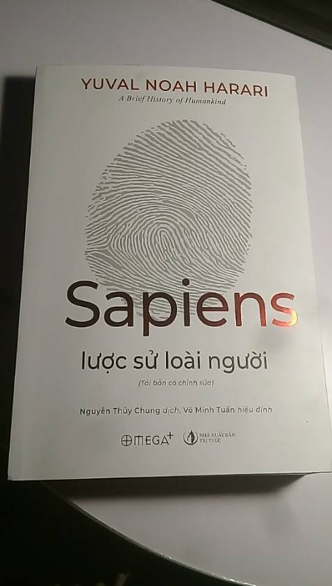 khá hay cho hững bạn muốn tìm hiểu về cách con người tiến hóa 
 sách thơm dã man bìa đẹp đáng tiền