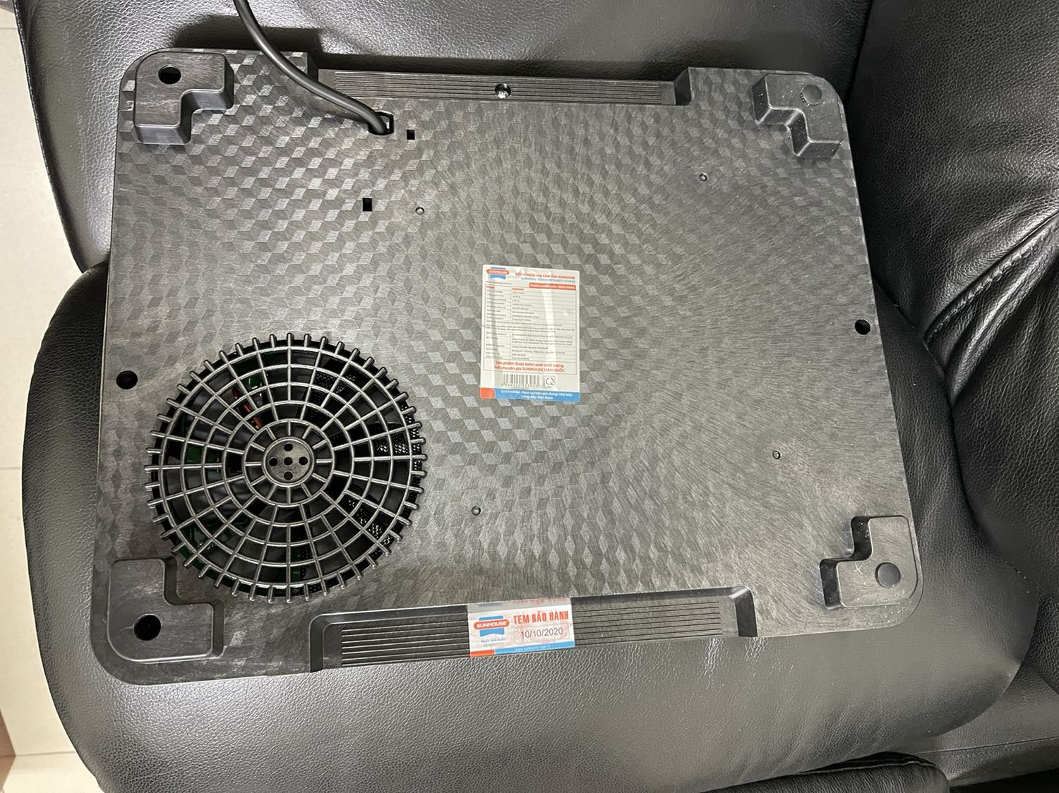 Hàng đóng gói cẩn thận. Giao hàng nhanh. Sản phẩm giống như quảng cáo. Hy vọng sẽ bền lâu. Tiện sử dụng khi dùng nồi thuỷ tinh và nồi gốm. Hàng đóng gói cẩn thận. Giao hàng nhanh. Sản phẩm giống như quảng cáo. Hy vọng sẽ bền lâu. Tiện sử dụng khi dùng nồi thuỷ tinh và nồi gốm.